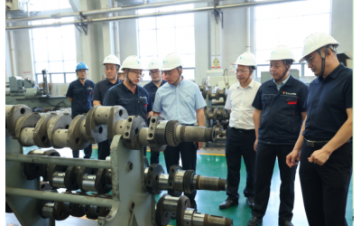 水發(fā)集團(tuán)總經(jīng)理助理、安全總監(jiān)馮建忠一行到勝動集團(tuán)調(diào)研指導(dǎo)